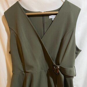 Calvin Klein Women's Olive Sleeveless Buckle Midi Dress size 14 Used Good Condit